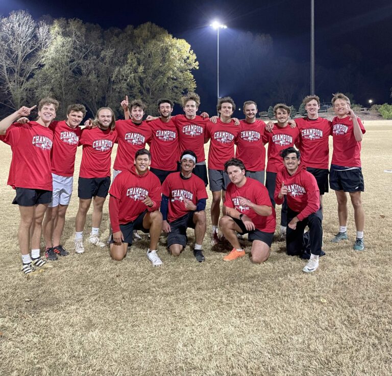 Ultimate Frisbee – Open : Dirty Dom