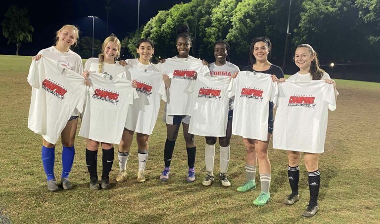 4v4 Soccer – Women’s : Stem Dawgs