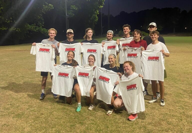 Softball – CoRec : The Bott Family