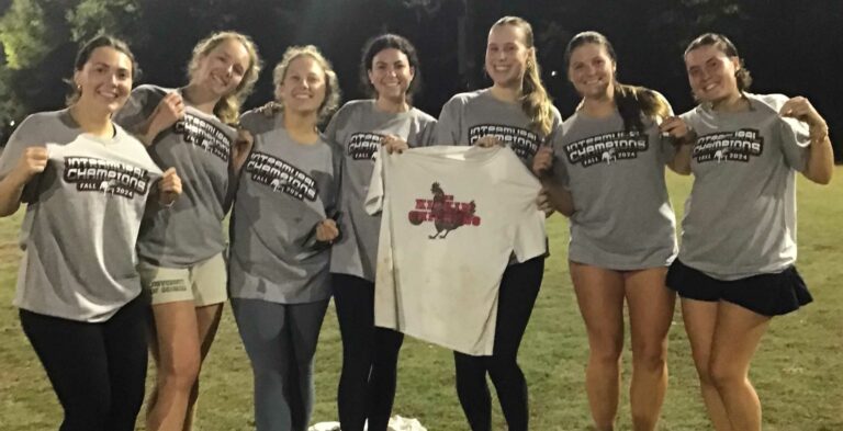 Kickball – Women’s : Kickin’ Chickens